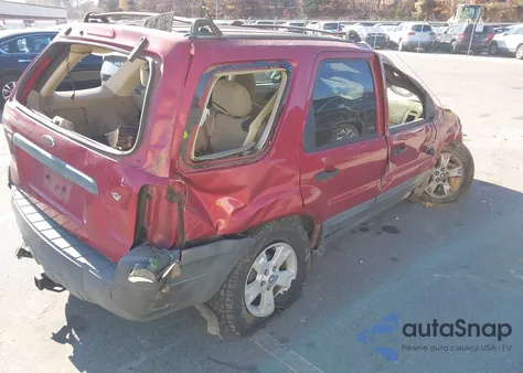 2005 Ford Escape Xlt z USA, uszkodzony, nr VIN 1FMYU03145KD84416
